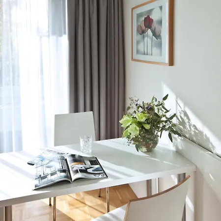 Lejlighedshotel Rheinhof By Gerda Good Living - Digital Access Meerbusch